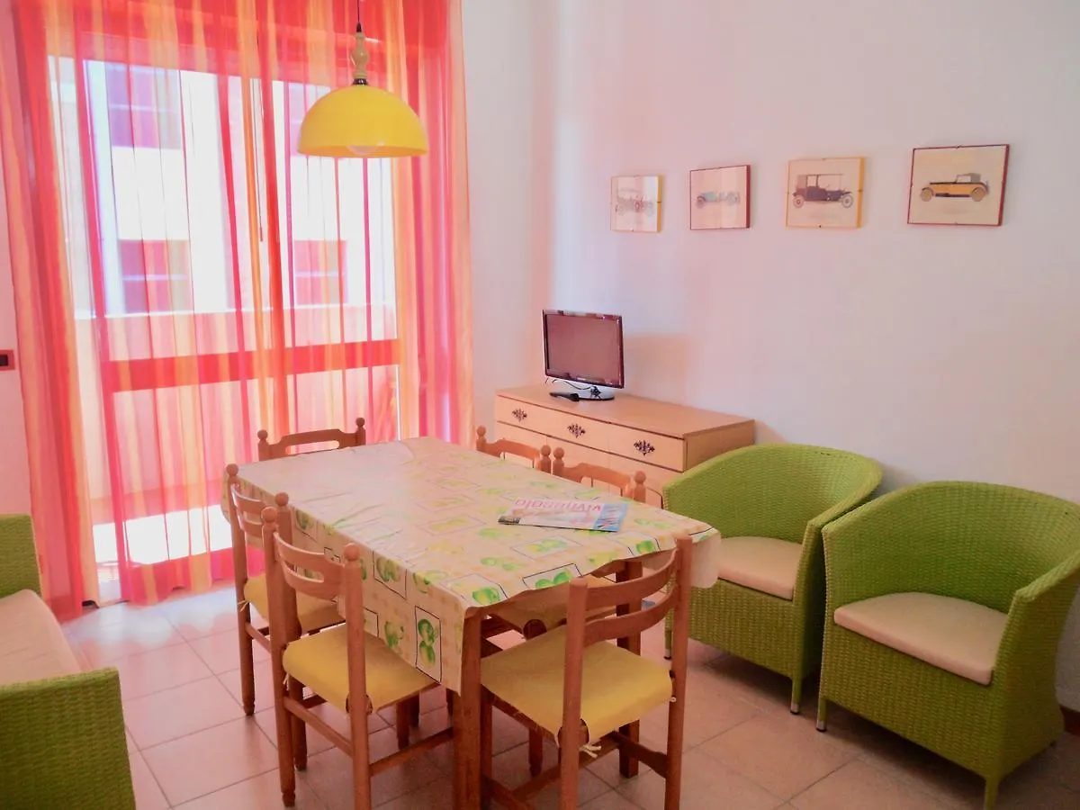Condominio Romeo contacts
